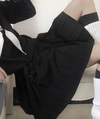 《本能痴迷》（精校版全本by番外完）作者：小吾君